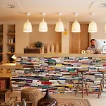 Toc ホステル セビリア