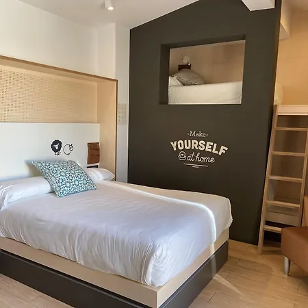 אכסניה Toc סביליה